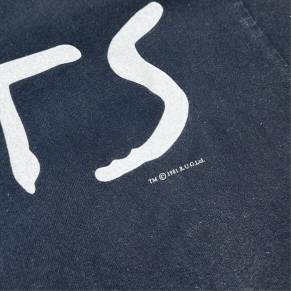 Vintage Fruit of the Loom 1981 Cats The Musical Crew Neck Tee - Size Medium - Picture 3 of 5